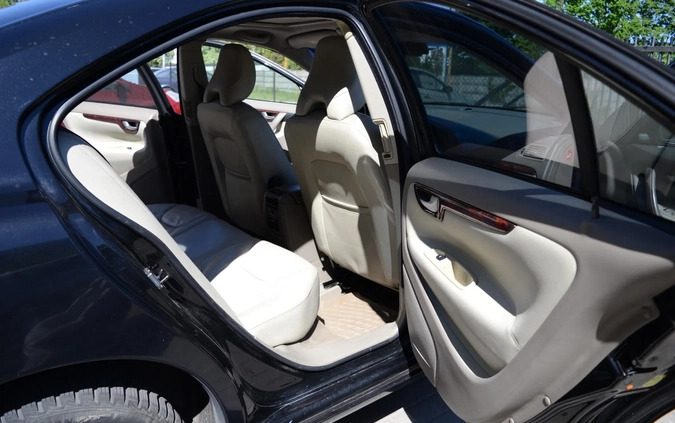 Volvo S60 cena 21000 przebieg: 188000, rok produkcji 2007 z Warszawa małe 191